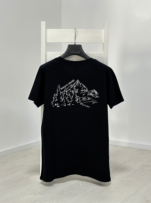 Tricouri cu mărimi mari